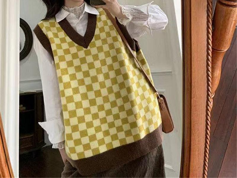 Plus Size 3xl Plaid Printing V-neck Vest Women Korean Basic Sleeveless Preppy Style Knitted Sweater New Loose Oversized Sweaters